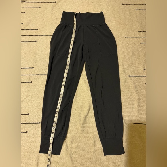 Athleta Pants - Athleta Salutation Jogger